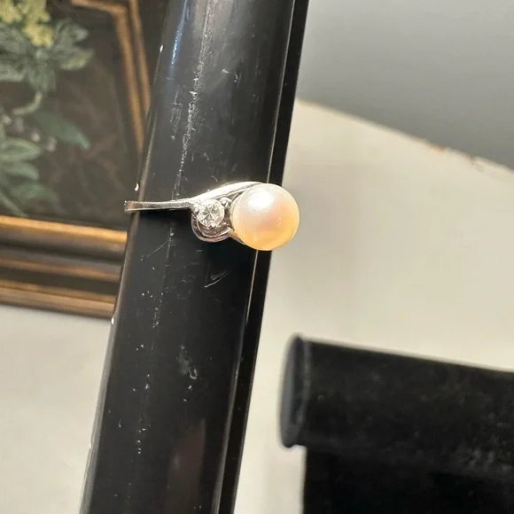 Elegant cultured pearl ring - Picture 2 of 4